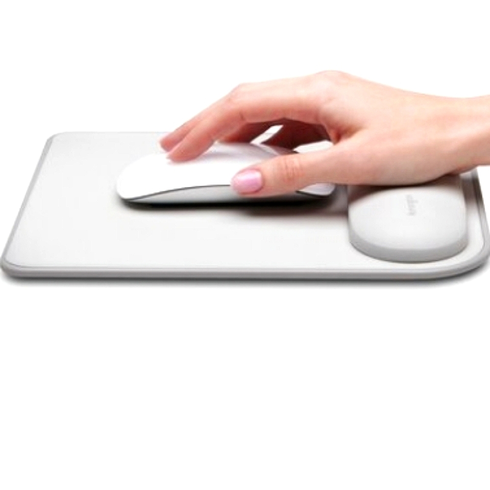 ErgoSoft™ Wrist Rest Mouse Pad for Standard Mouse. - Picture 2 of 9